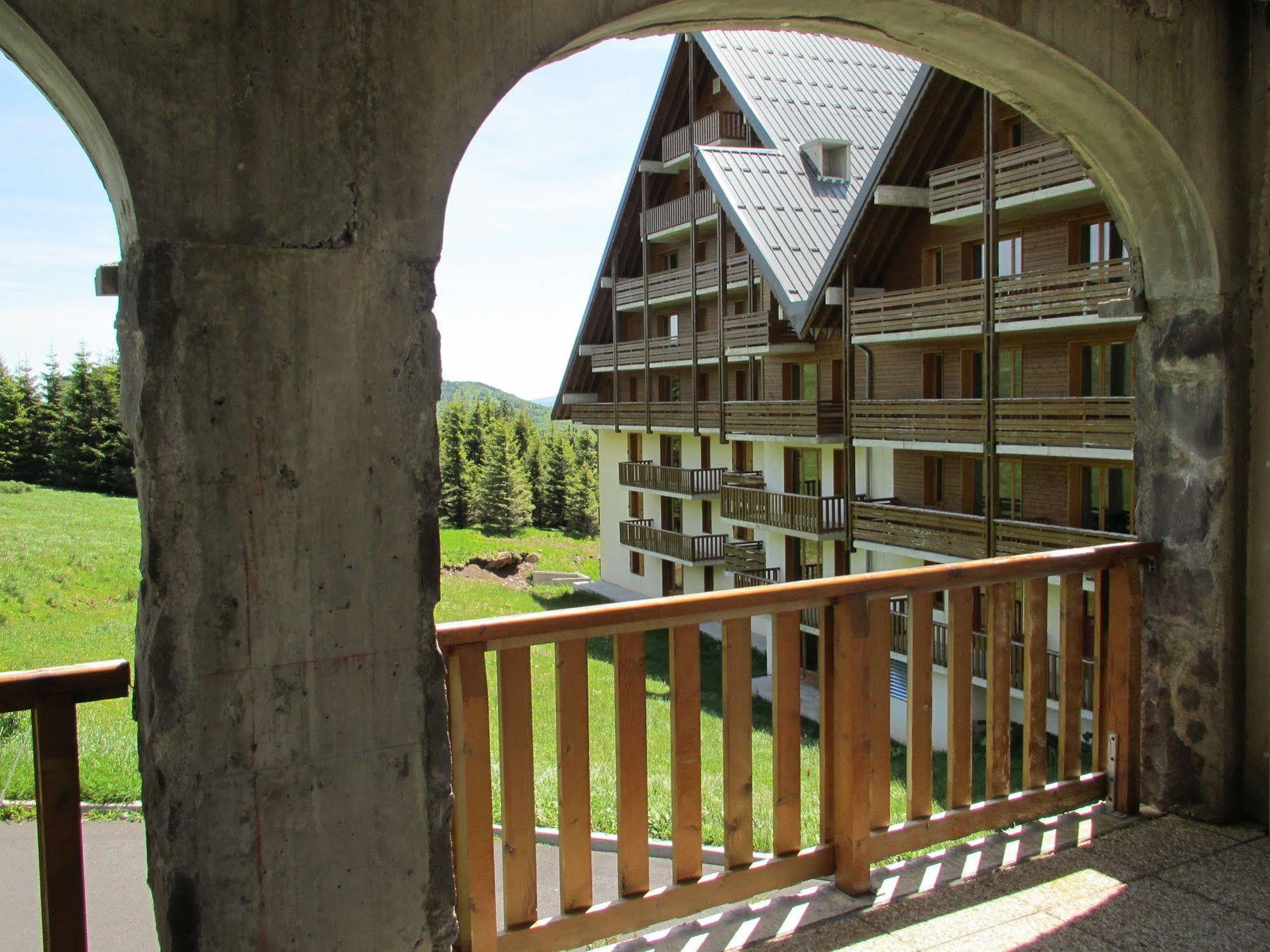 O - Sancy Residence De Tourisme Super Besse Exteriör bild