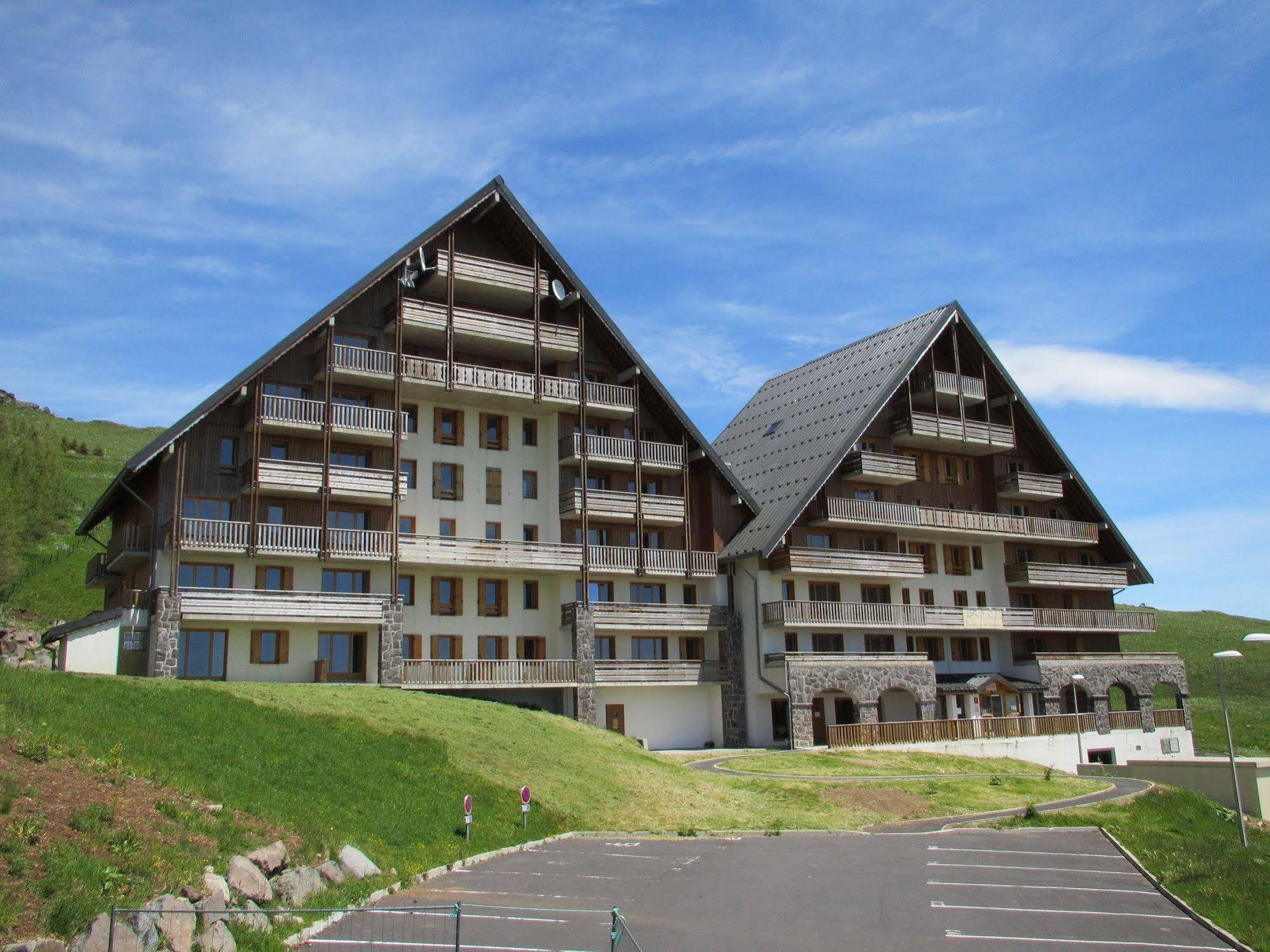 O - Sancy Residence De Tourisme Super Besse Exteriör bild